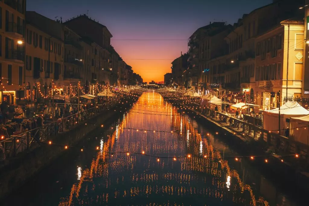 milan italy at night