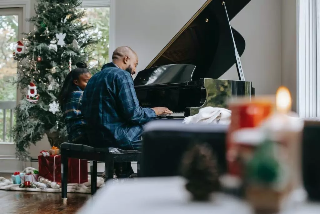 5 Best Christmas Songs of All Time